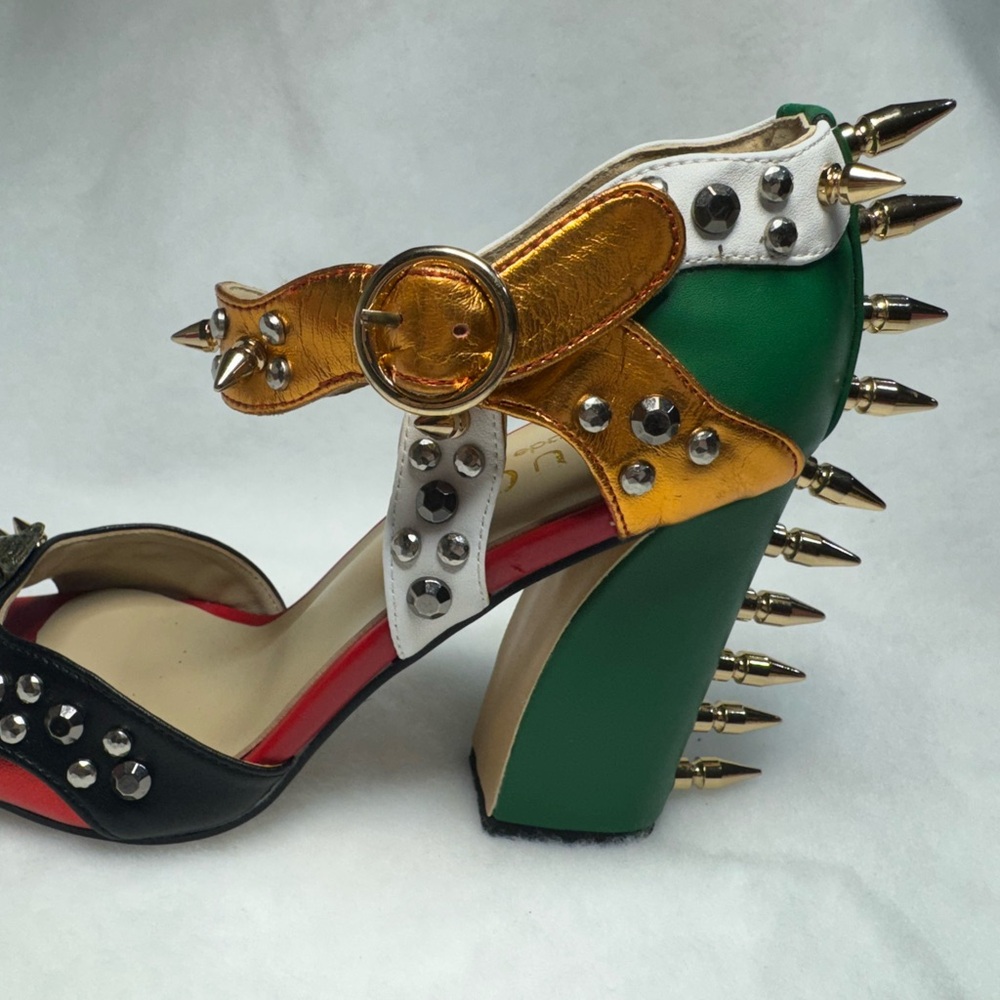 Gucci Red, Green, and Gold Spiked Heels - Picture 5 of 13